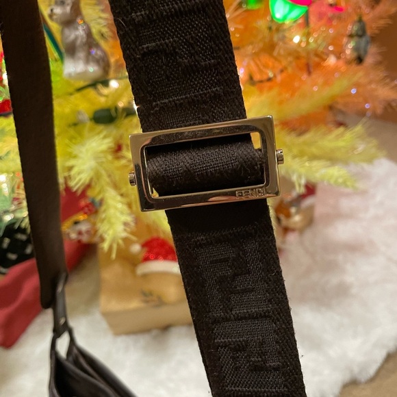 Fendi Denim Crossbody EUC - Picture 3 of 15